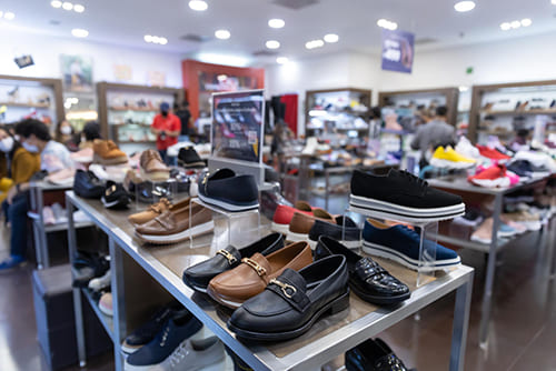 Footwear retail